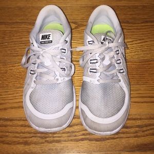 👟 Nike Free 5.0 Shoes